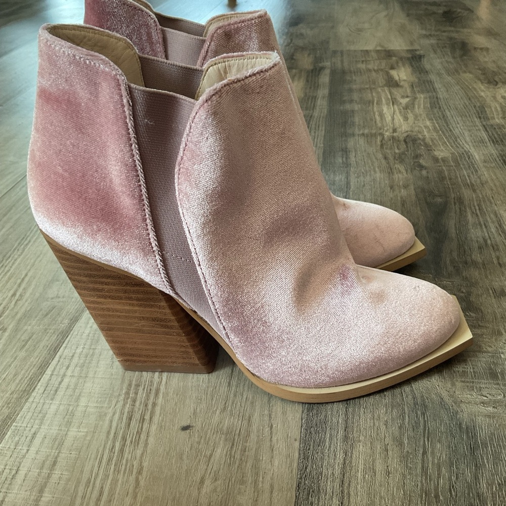 DEE KELLER Lexie Boot Light Pink Size 37